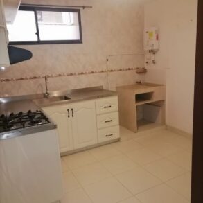Apartamento en Arriendo en el Centro – Mampay 12228