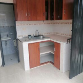 Arriendo local en cuba leningrado