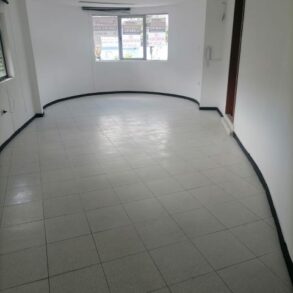 Local en arriendo en la circunvalar