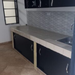 Casa arriendo en el centro galan