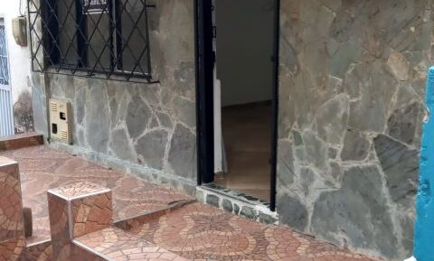 Casa en Arriendo en el Centro – Galán 12131